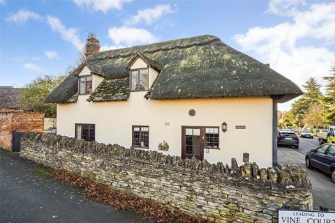 2 bedroom end of terrace house for sale, High Street, Mickleton, Gloucestershire, GL55