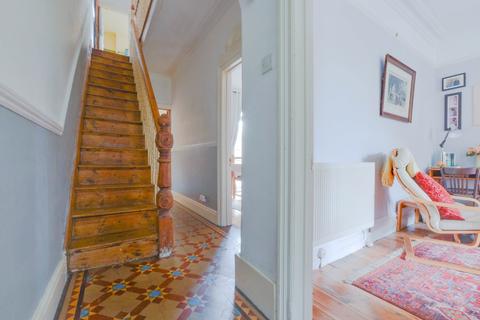 35 Cockhill, Trowbridge, BA14 9BG