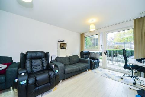 1 bedroom apartment to rent, Pell Street, Marine Wharf SE8