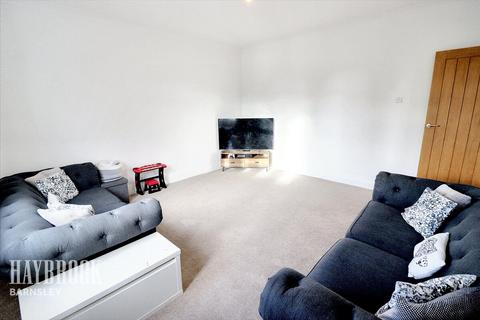 25 Common Road, Brierley, Barnsley, S72 9ER