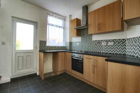 3 bedroom house to rent, Barber Street, Hoyland, Barnsley