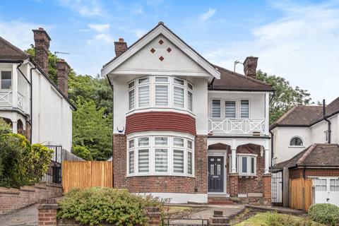 4 bedroom detached house for sale, London N21