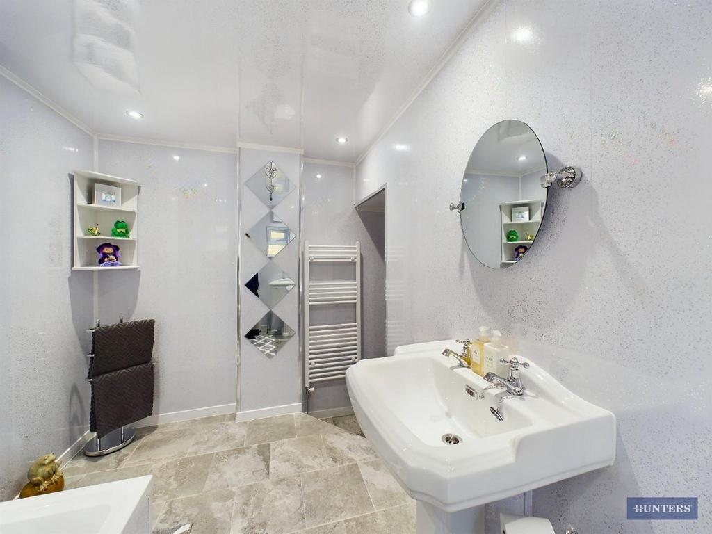 Ground Floor Bathroom