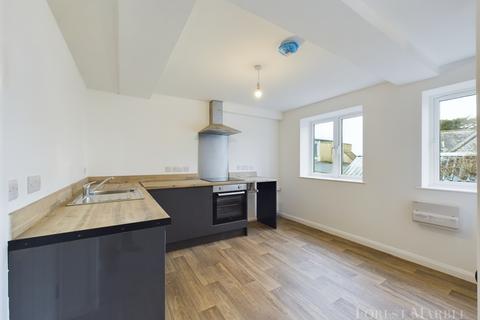 3 bedroom apartment to rent, Bridge Street, Sturminster Newton