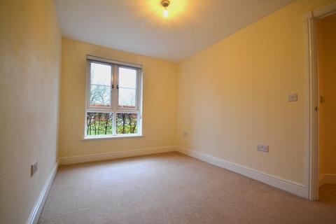 2 bedroom apartment to rent, Chantry Court, Felsted, CM6