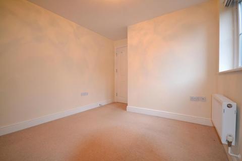 2 bedroom apartment to rent, Chantry Court, Felsted, CM6