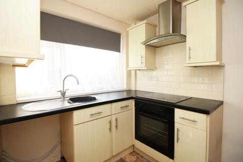 3 bedroom terraced house for sale, Gordon Road,  Fleetwood, FY7