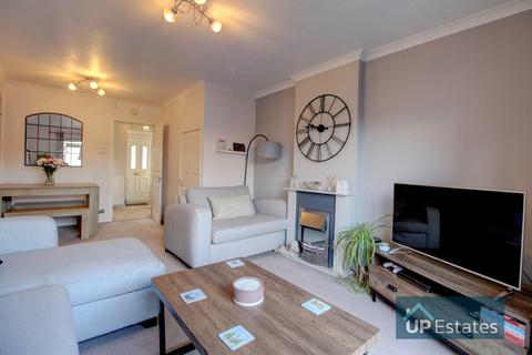 2 bedroom terraced house for sale, Verdun Close, Whitnash, Leamington Spa