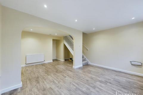 2 bedroom terraced house for sale, Carpenters Court, Basingstoke RG22