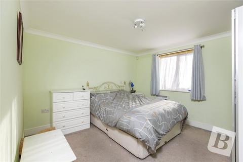 2 bedroom apartment for sale, London Road, Romford, RM7