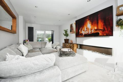 66 Holgate Avenue, Sheffield, S5 9LL