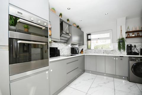 66 Holgate Avenue, Sheffield, S5 9LL