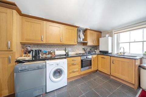 1 bedroom flat for sale, Albert Square, Stockwell, London, SW8