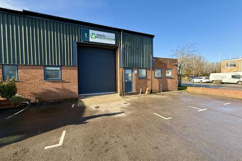 Warehouse to rent, Unit 1 Manor Park, 35 Willis Way, Poole, BH15 3SZ