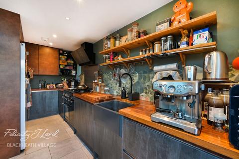 151 Woolacombe Road, London, SE3 8QP