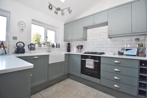 3 bedroom semi-detached house for sale, Meadowlands Road, Cambridge