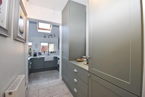 6 Meadowlands Road, Cambridge, CB5 8SA