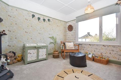 6 Meadowlands Road, Cambridge, CB5 8SA