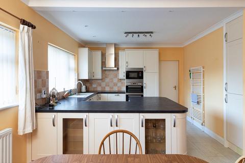 9 Crofts Avenue, Corbridge, NE45 5LY