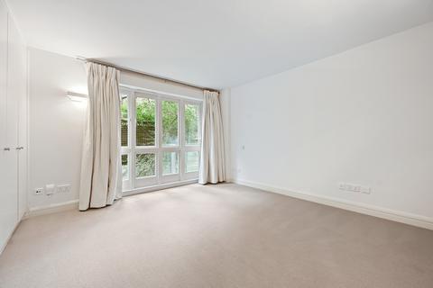 4 bedroom apartment to rent, London SW5