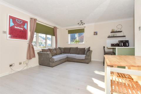 2 bedroom ground floor maisonette for sale, Abbots Court, Noak Mead, Basildon, Essex