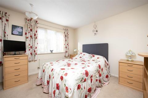 3 Jasmine Way, Trowbridge, BA14 7SW
