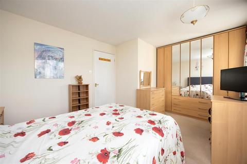 3 Jasmine Way, Trowbridge, BA14 7SW