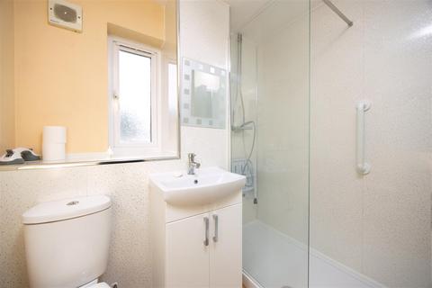 3 Jasmine Way, Trowbridge, BA14 7SW