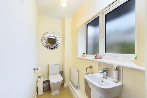 3 Clover Close, Paignton, TQ4 7SY