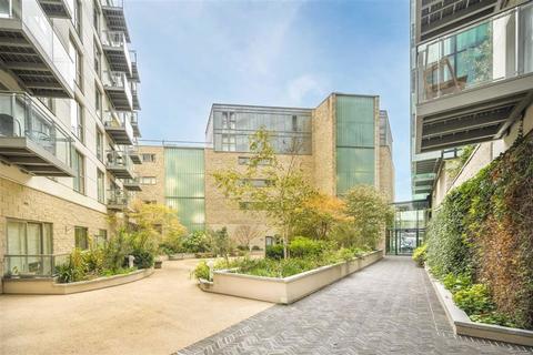 3 bedroom flat for sale, Avantgarde Place, London E1