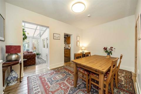 2 bedroom house for sale, Stanley Gardens Road, Teddington TW11