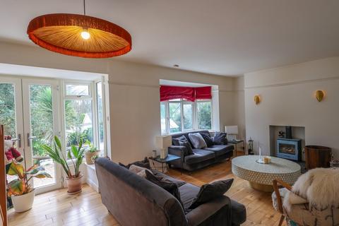 9 Boscundle Close, St Austell, PL25 3RN