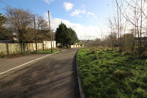 Land for sale, East & West Forest Lane, Pewsham, Chippenham SN15