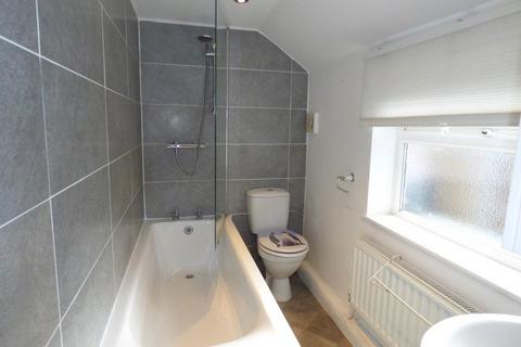 2 bedroom terraced house to rent, Wellington Street, Long Eaton, NG10 4NG