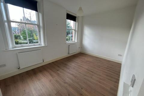 3 bedroom apartment to rent, Longmoor Lane, Liverpool