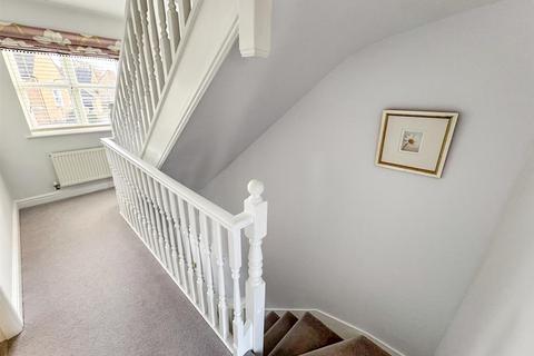 10 Bennett Road, Oakley, Corby, NN18 8QN