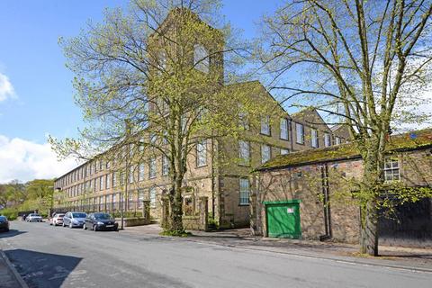 2 bedroom flat to rent, Carleton Mill, Carleton, BD23