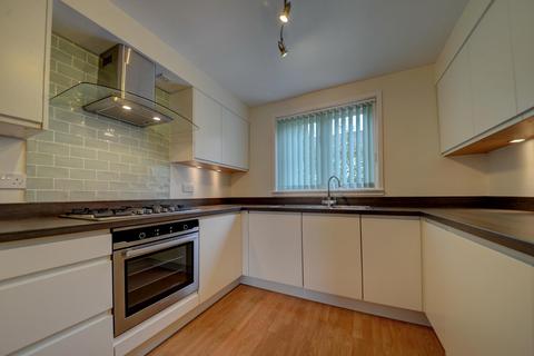 2 bedroom flat to rent, Carleton Mill, Carleton, BD23