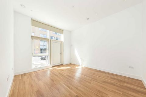 Studio for sale, Queensland Road, London N7