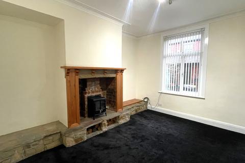 3 bedroom terraced house to rent, Sedberg Street, Preston PR2