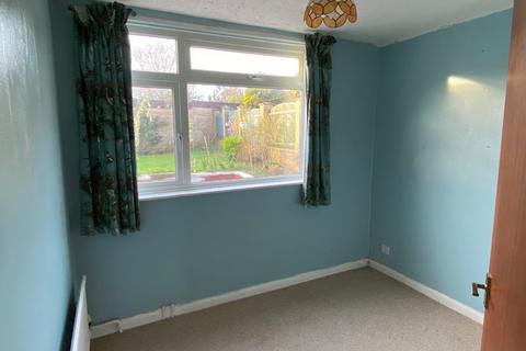 3 bedroom chalet for sale, Church Croft, Roade, Northampton, NN7 2PG