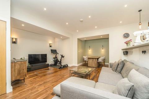 2 bedroom flat to rent, Judd Street, London WC1H