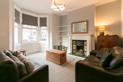 2 bedroom flat to rent, Albemarle Avenue, High West Jesmond, Newcastle Upon Tyne