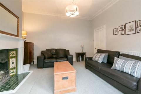 2 bedroom flat to rent, Albemarle Avenue, High West Jesmond, Newcastle Upon Tyne