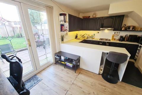 2 bedroom terraced house for sale, Cypress Road, Droylsden