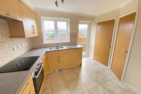 3 bedroom detached house to rent, Priory Fields, Horsley, Stroud, Gloucestershire, GL6