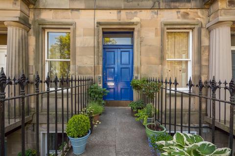 1 bedroom flat for sale, 20a Royal Crescent, New Town, Edinburgh, EH3