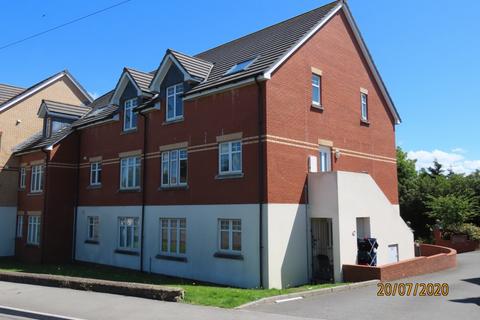 3 bedroom flat to rent, Clovelly Road, Bideford, EX39