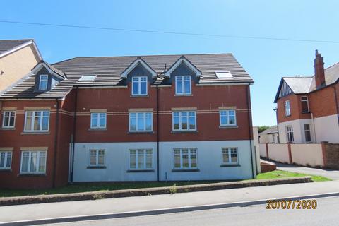 3 bedroom flat to rent, Clovelly Road, Bideford, EX39