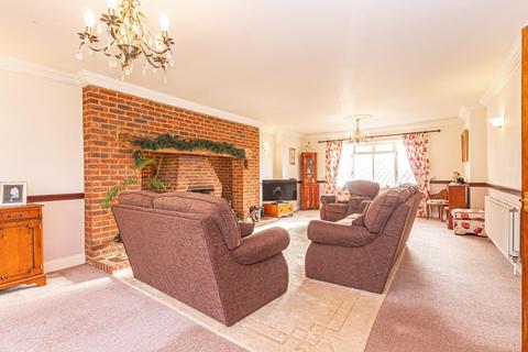 4 bedroom detached house for sale, Eggington, Leighton Buzzard